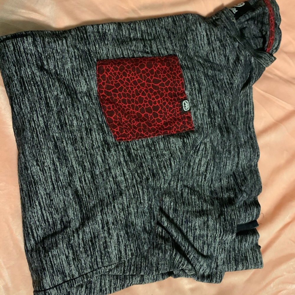 Ecko tshirt